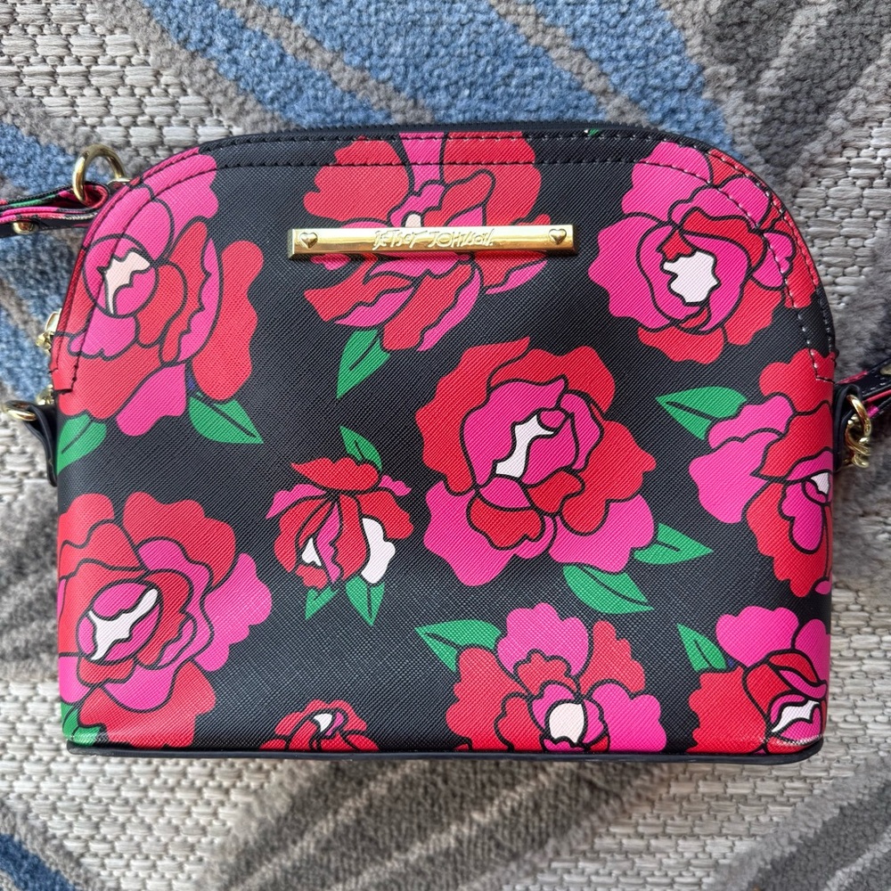 Betsey Johnson‎ Red/Black/Green/Pink Rose Floral Crossbody Zip Purse Handbag - Picture 2 of 8